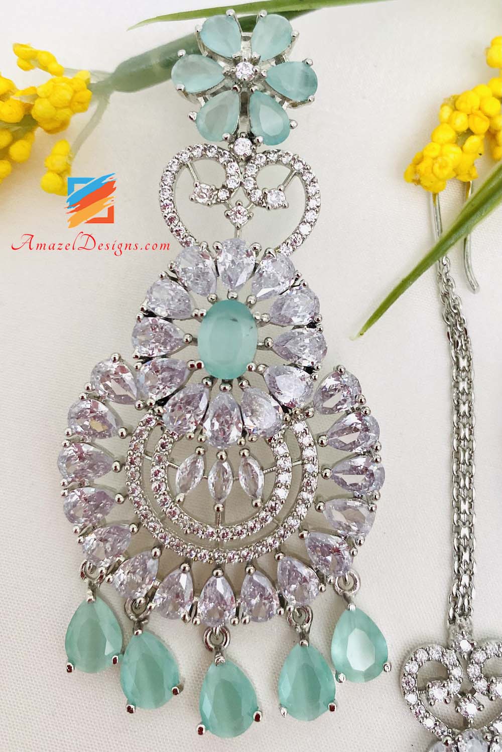 American Diamond (AD) Silber Mint Ohrringe Tikka Set