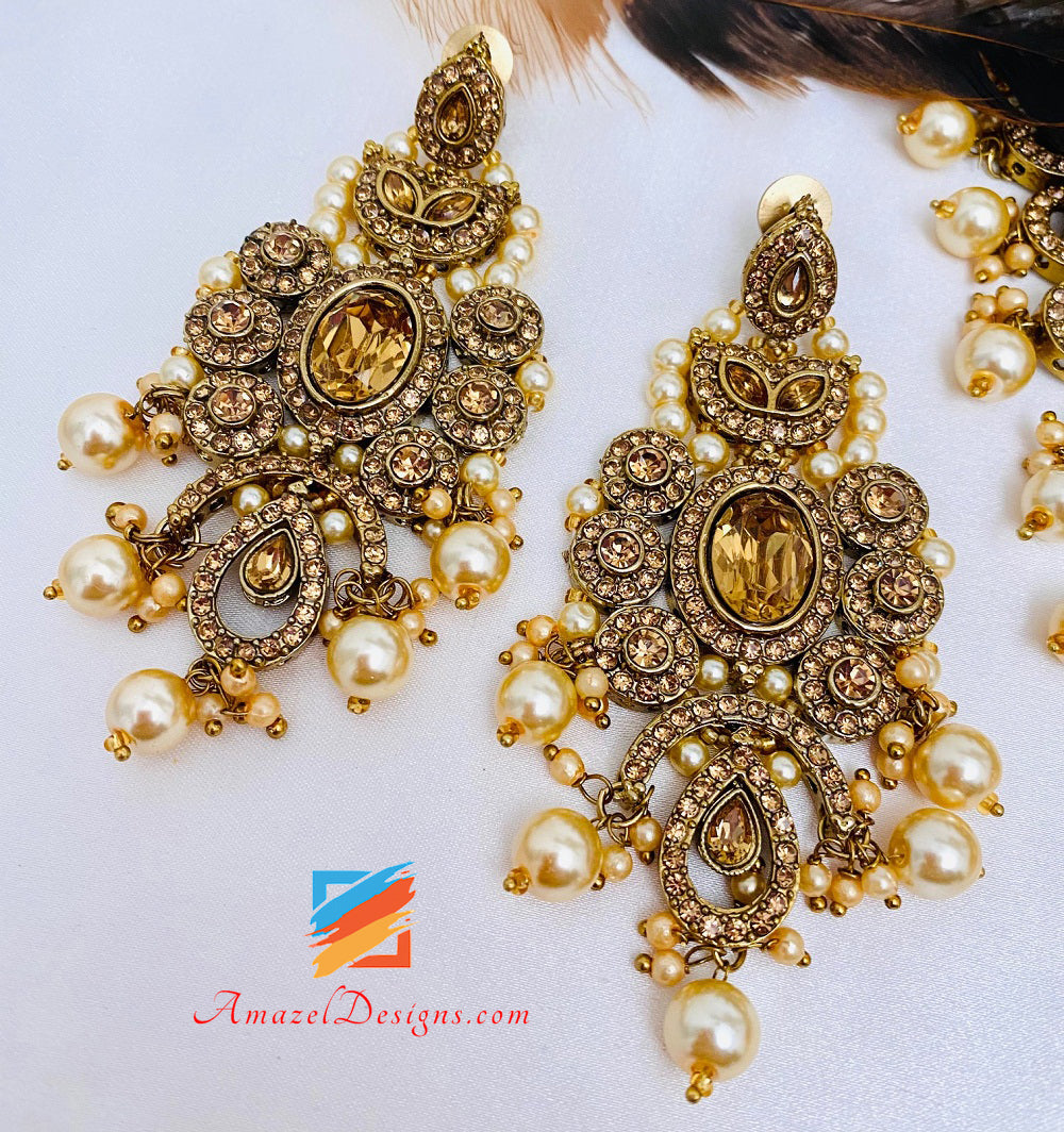 Collana in oro antico Orecchini Set Tikka e Passa