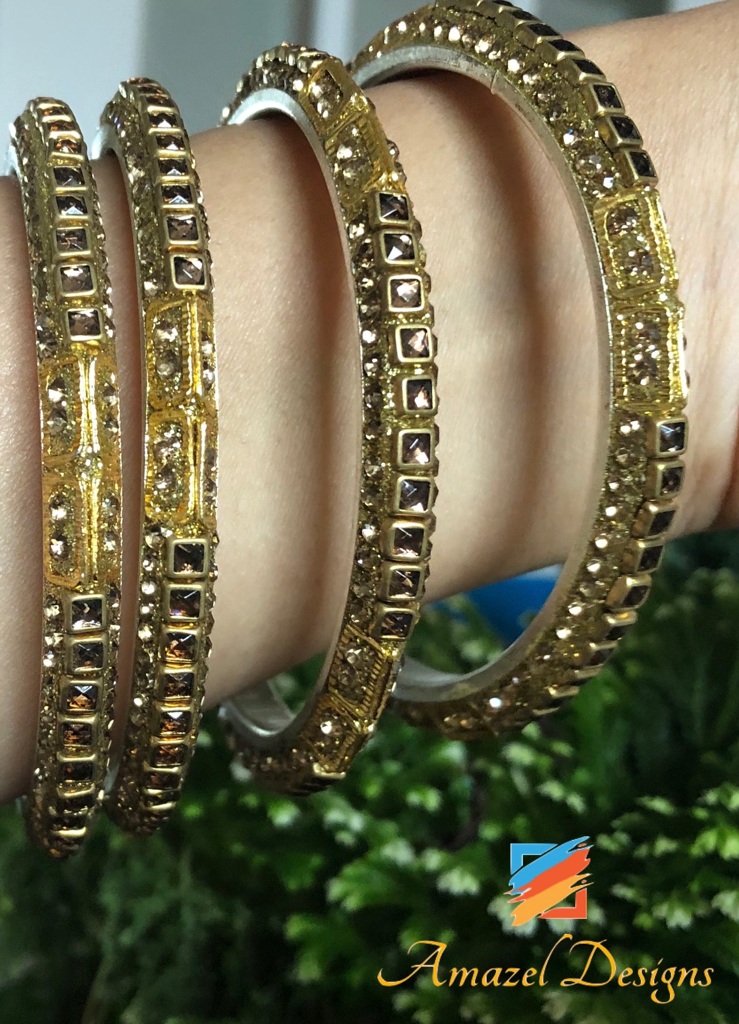 Kundan and Stone Bangle Golden Touch
