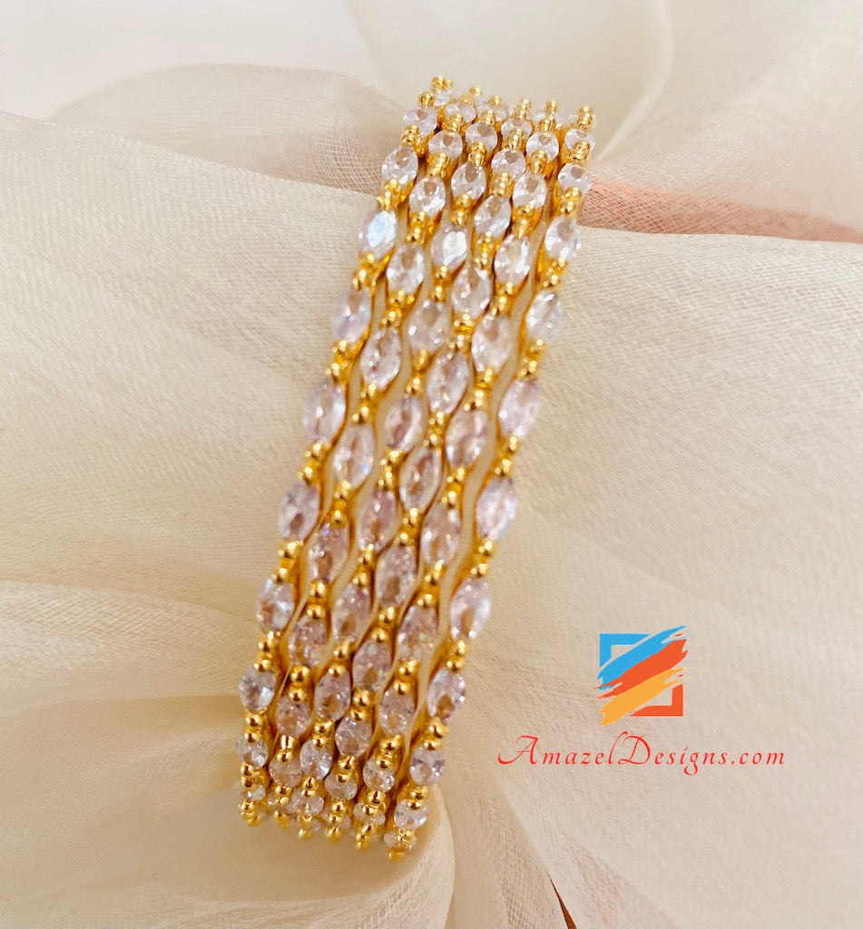 Braccialetti ovali con diamante americano (AD).
