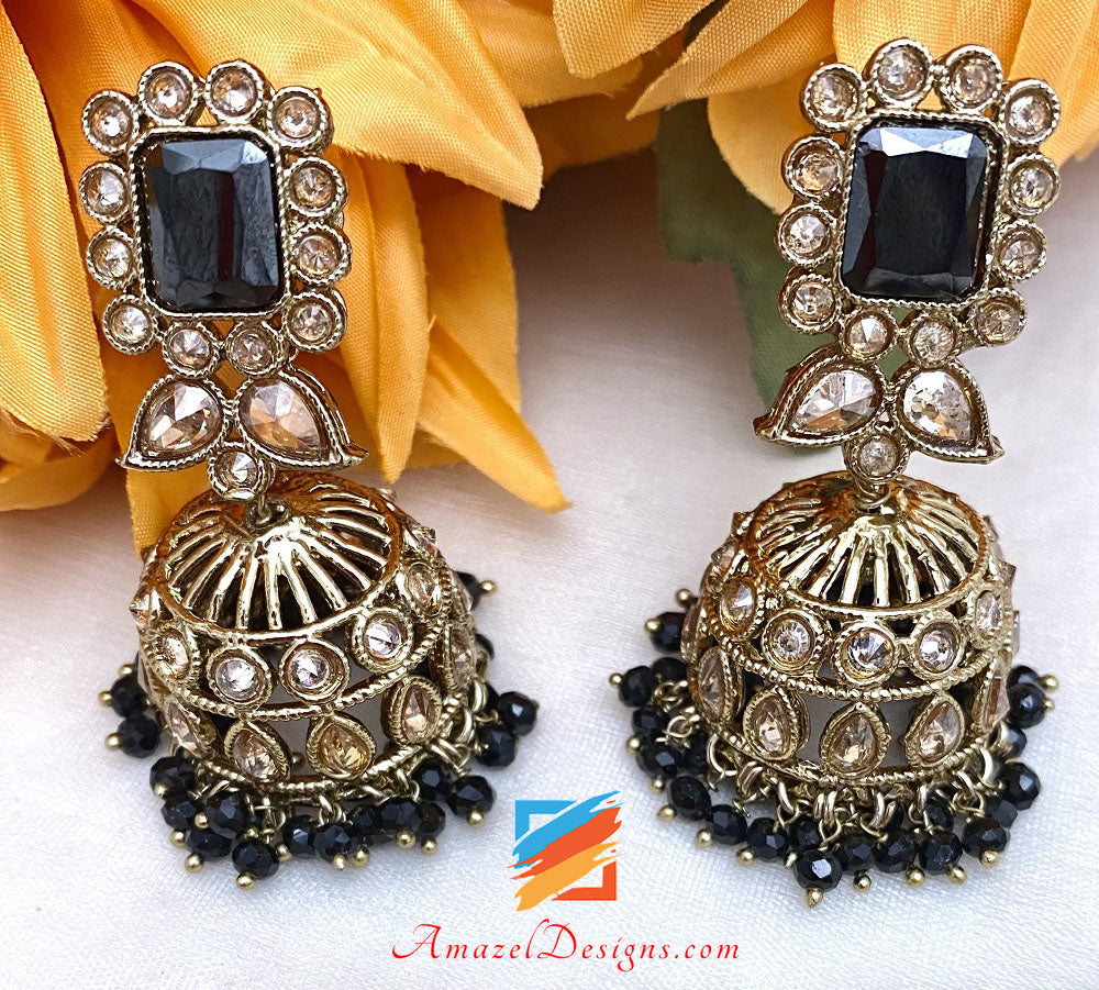 Collana girocollo nera Polki Orecchini Jhumki Set Tikka