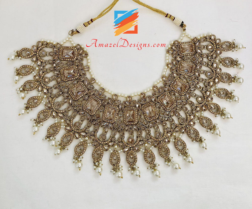 Collana da sposa con polki e pietre champagne con orecchini girocollo Tikka Jhumer Nath Set