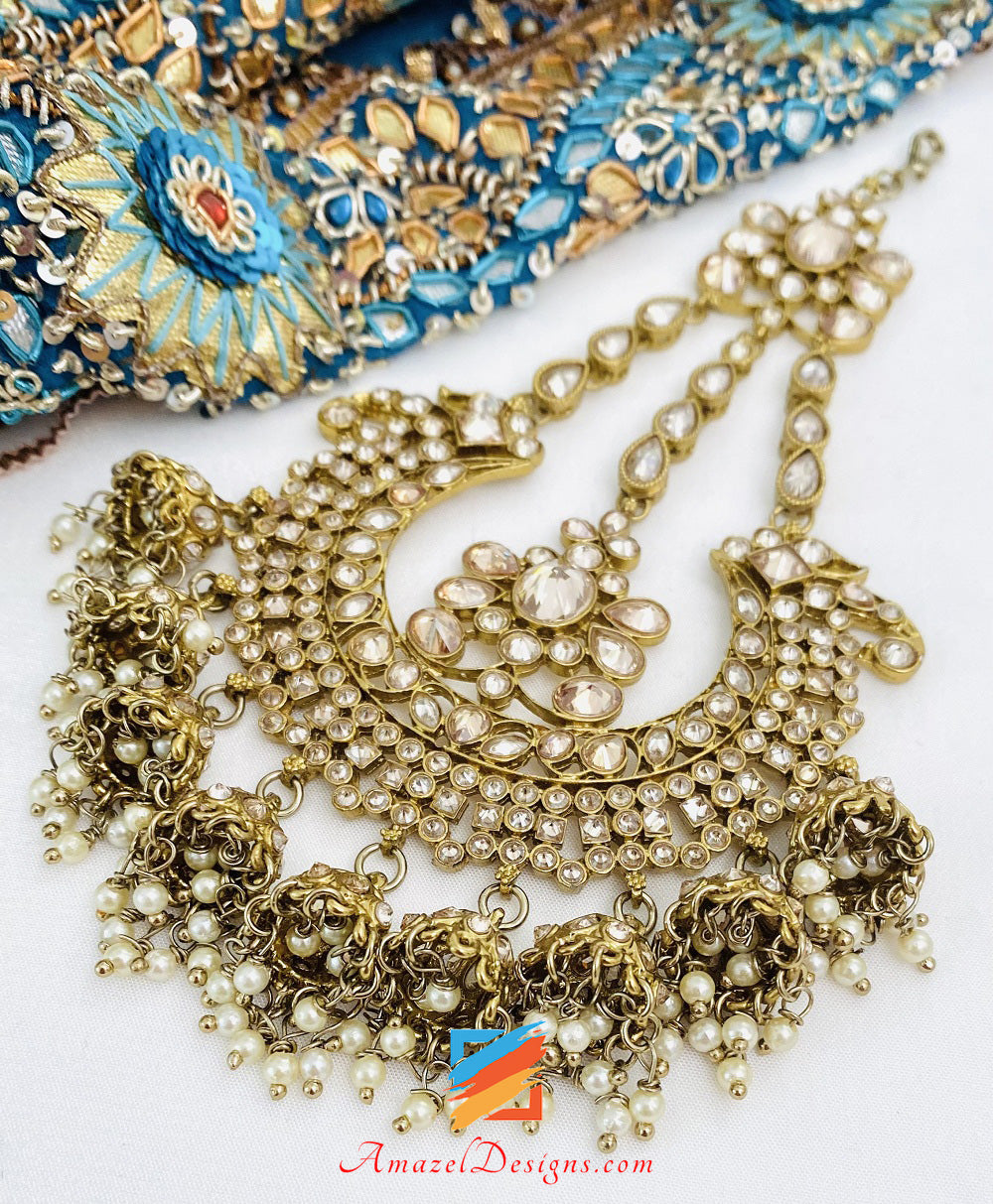 Champagne Polki Pasa with Small Hanging Jhumkis