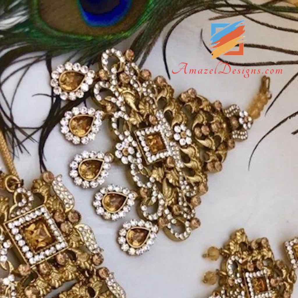 Set girocollo in pietra color argento ramato con Tikka e Passa