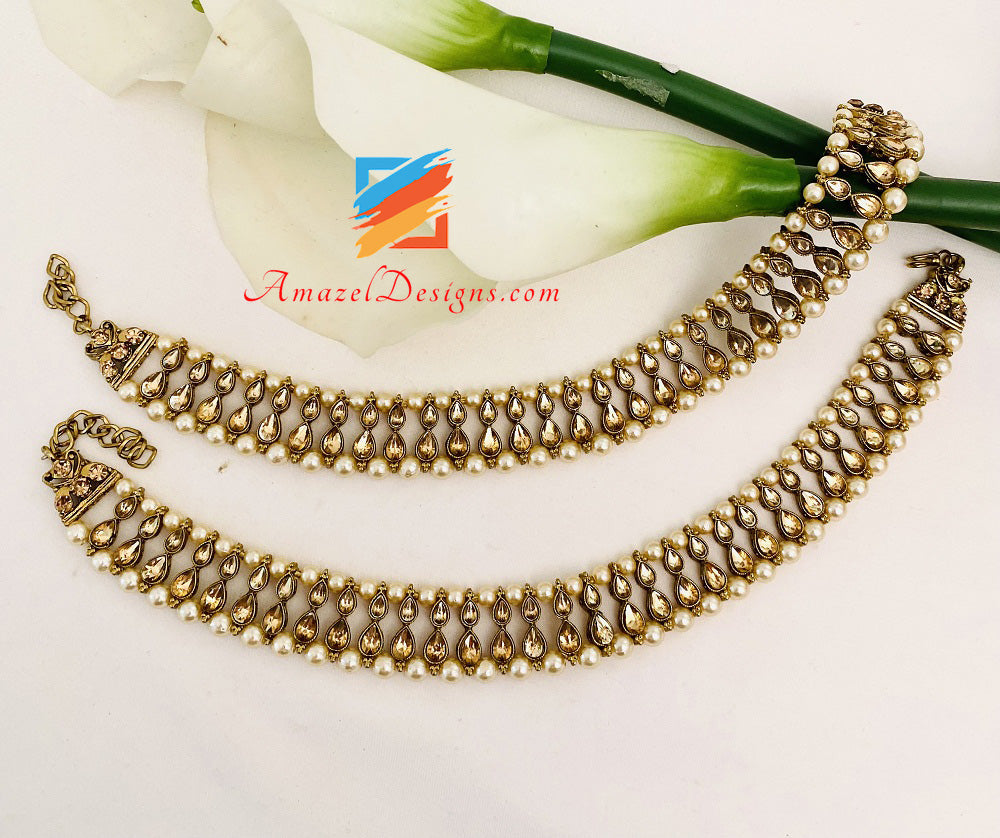 Dunkler Champagner und Perlen Payal