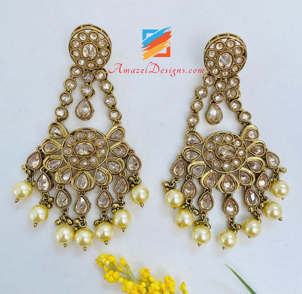 Ohrring-Tikka-Set – hochwertige Polki