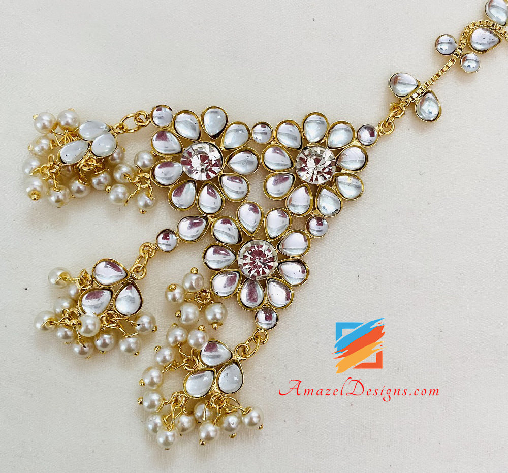 Orecchini girocollo in cristallo Kundan dorato estremamente leggero Set Tikka Jhoomer