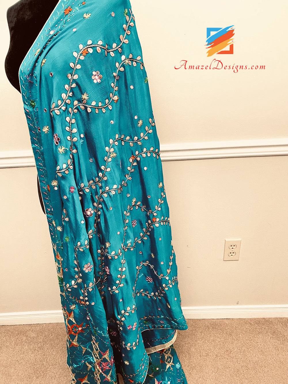 Feerozi Blu Gotta Patti Specchi Phulkari