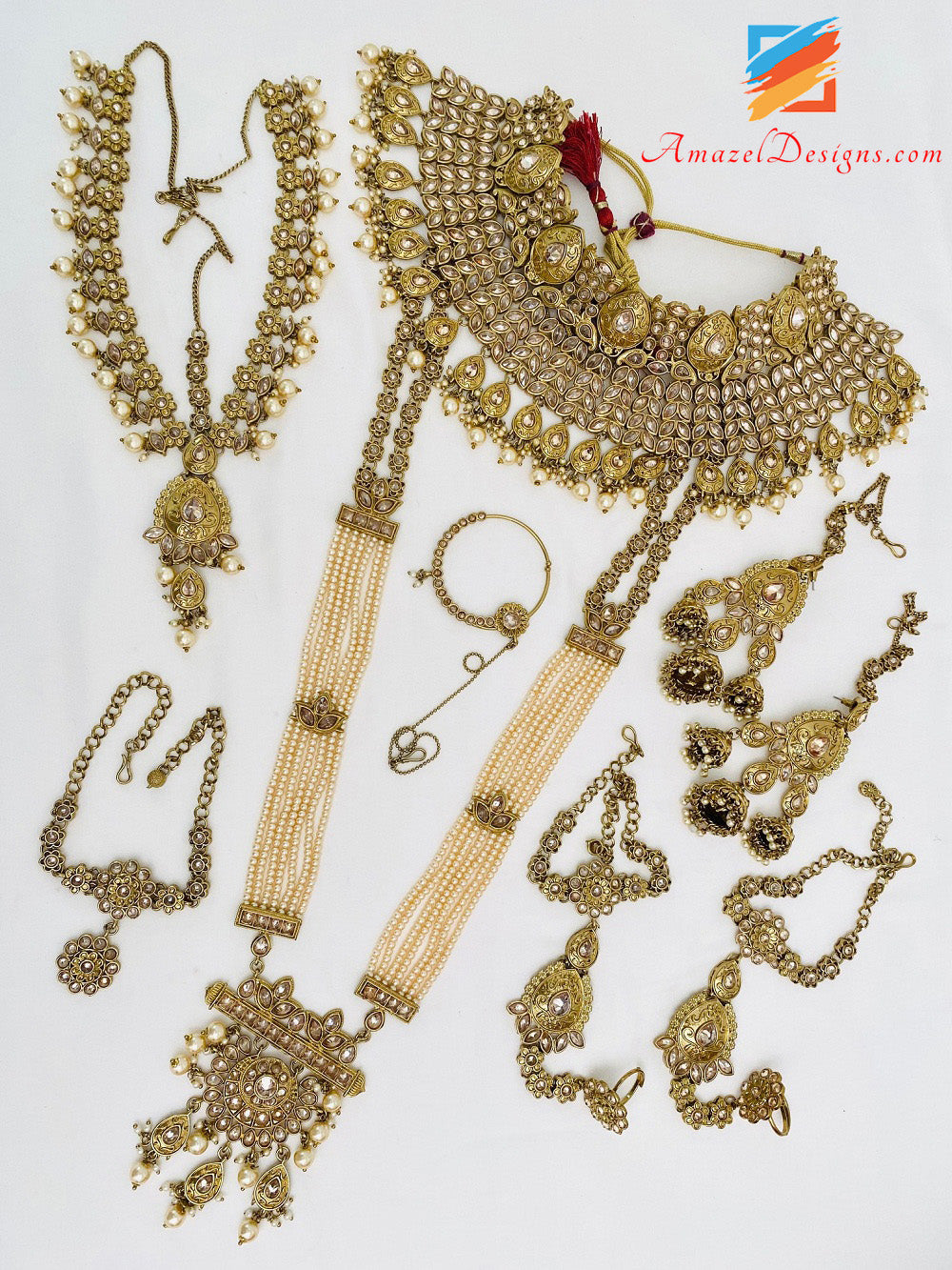 Collana da sposa dorata Polki Set lungo Rani Haar Matha Patti Hand Piece Nath Bajubaand