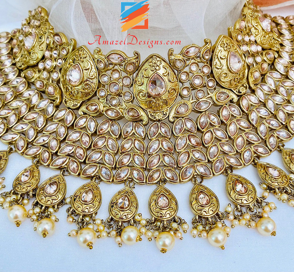 Collana da sposa dorata Polki Set lungo Rani Haar Matha Patti Hand Piece Nath Bajubaand