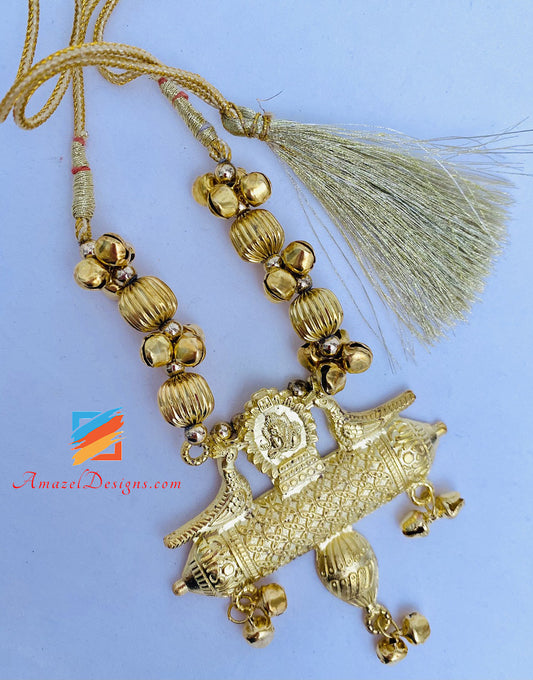 Golden Kaintha With Golden Dori