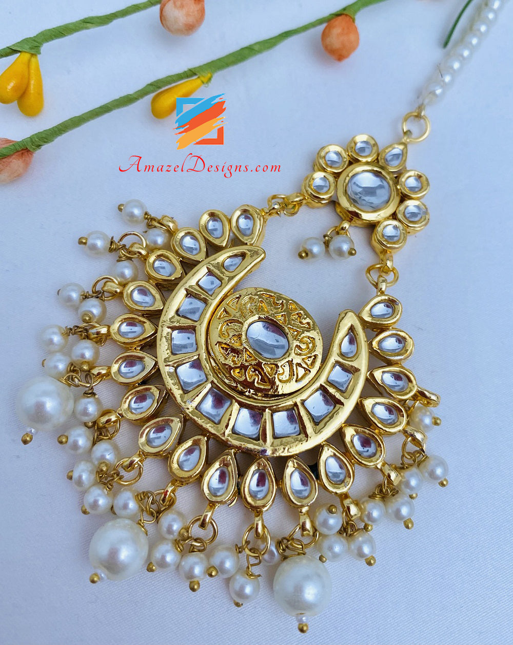 Goldene Kundan Chandbali Ohrringe Tikka Set
