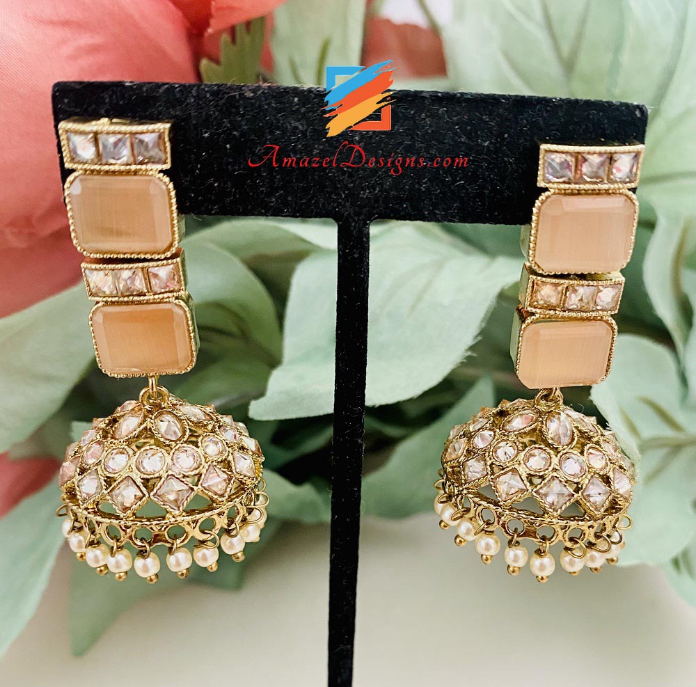 Goldene Pfirsich-Monalisa-Stein-Choker-Halskette, Jhumki-Tikka-Set