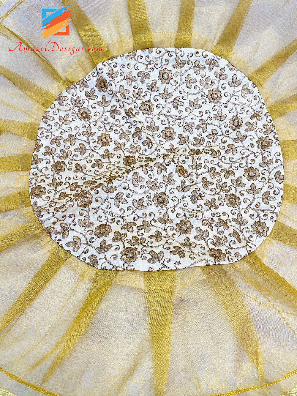 Goldenes Shagun-Rumal-Set mit goldener Stickerei