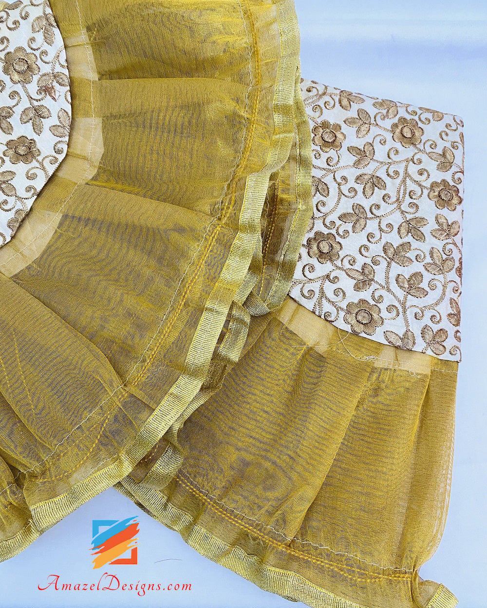 Goldenes Shagun-Rumal-Set mit goldener Stickerei