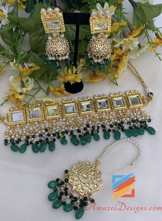 Girocollo verde Sheesha Jhumki Tikka Set
