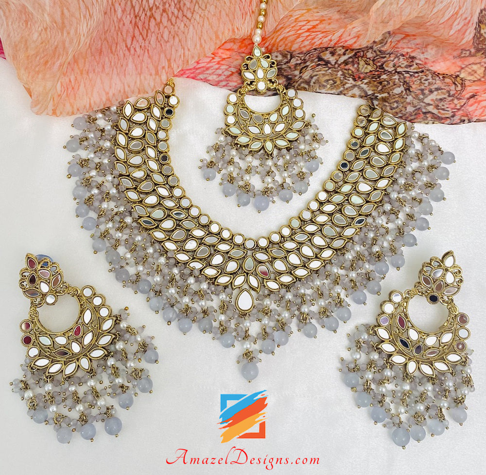 Set di orecchini Tikka con collana leggera Sheesha grigia