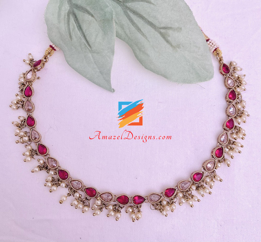Collana con perle Polki a linea singola magenta fucsia