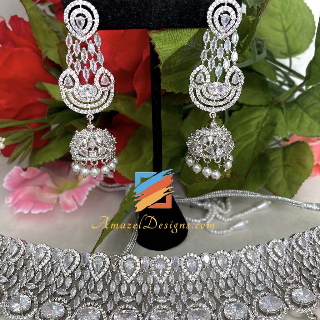 American Diamond (AD) Collana girocollo in argento Orecchini Tikka Set