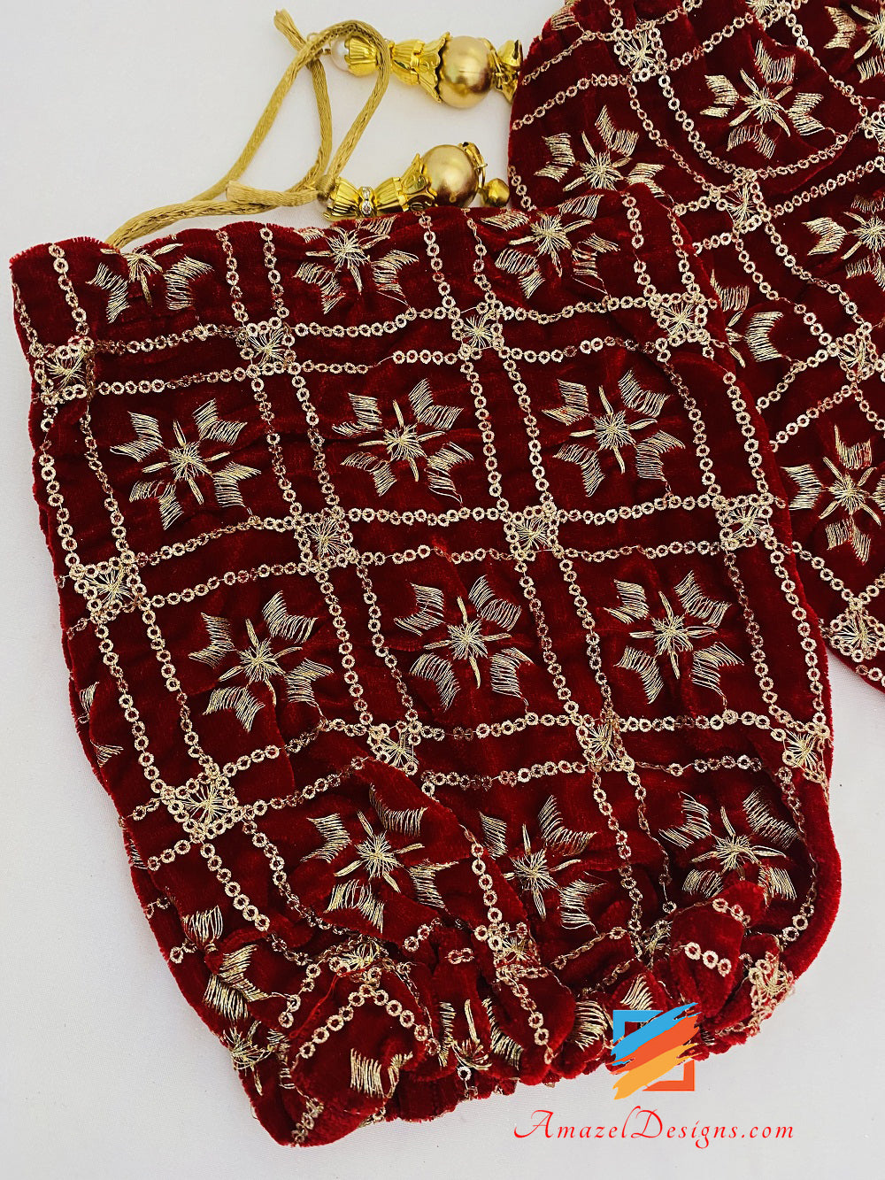 Maroon Velvet Golden Tilla e copertina Latkan Chura