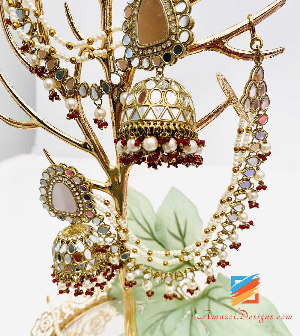 Kastanienbrauner Spiegel mit Sahara-Ohrkette, Jhumka-Ohrringe, Tikka-Set