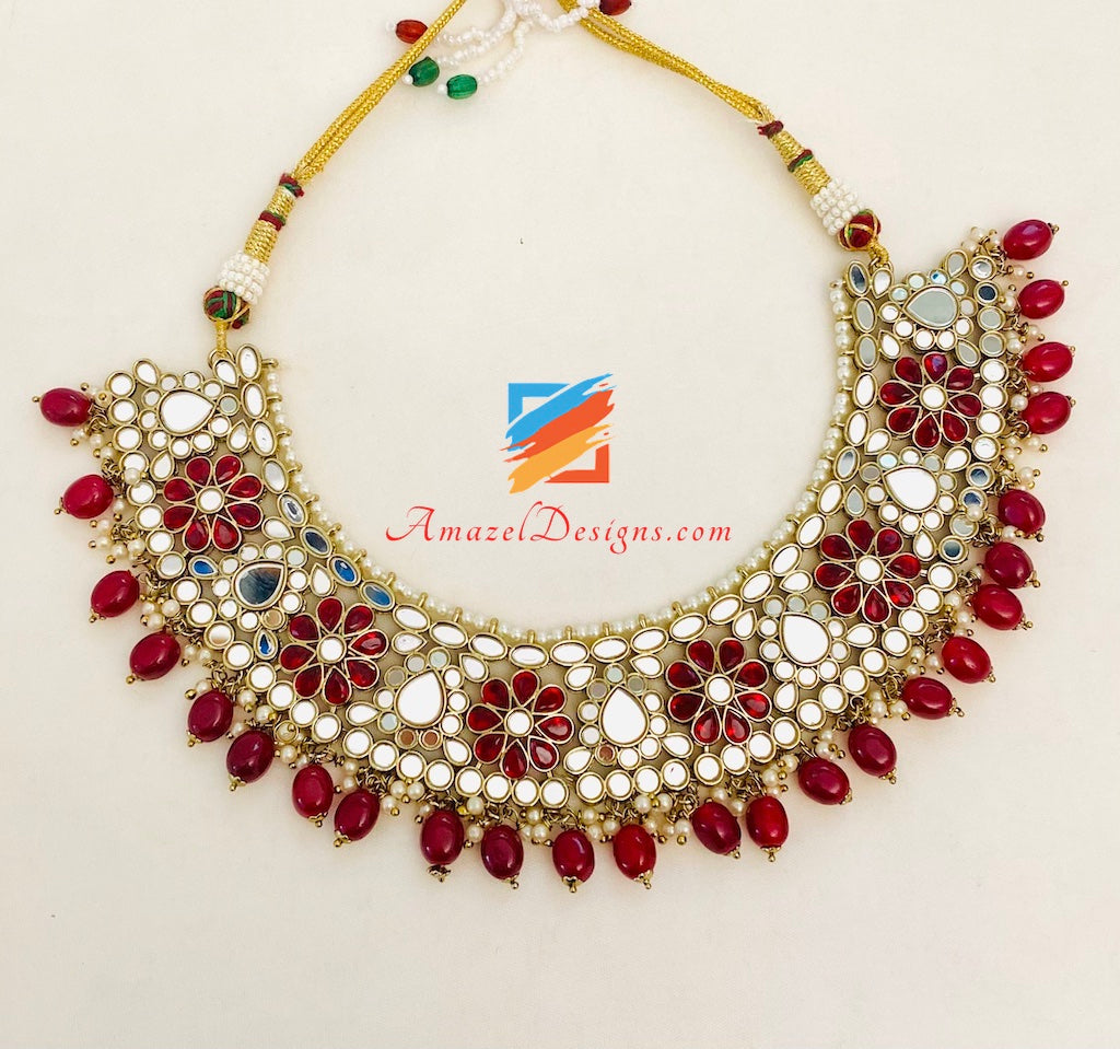 Maroon Sheesha Halskette Ohrringe Tikka Set
