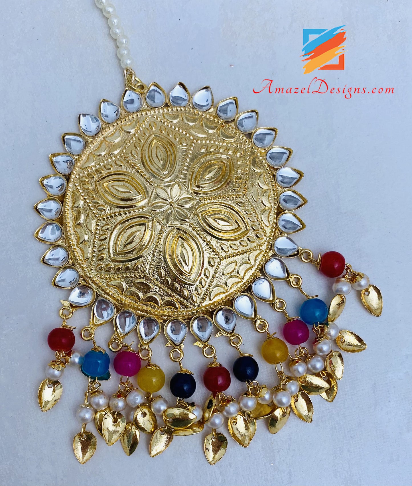Pippal leggero multicolore Patti Kundan Jhumka Tikka oversize