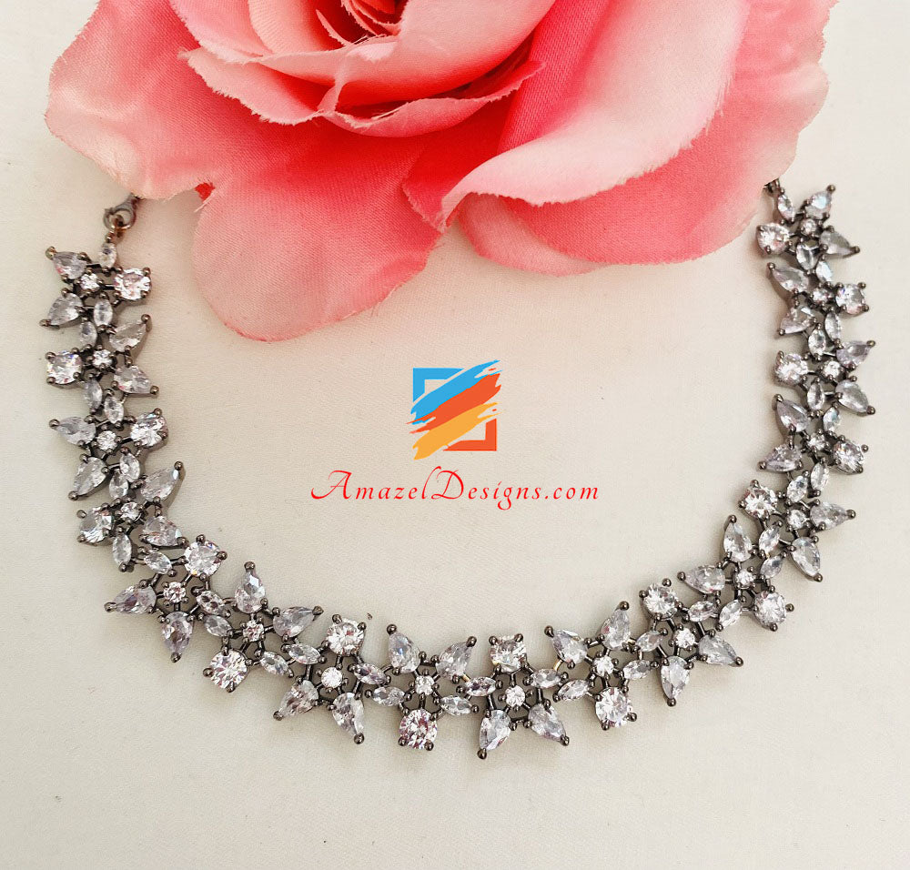 Set Tikka con borchie per collana di diamanti americani ossidati