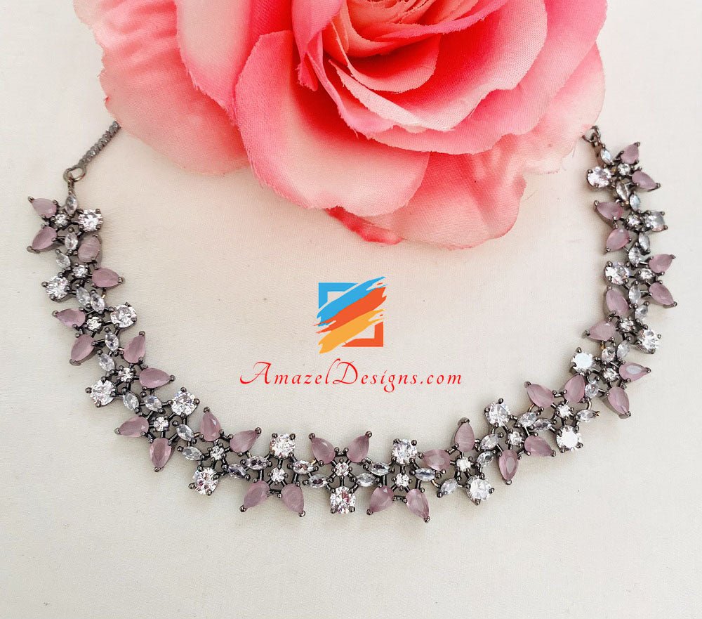 Tikka-Set mit oxidierten rosafarbenen amerikanischen Diamant-Halskettensteckern