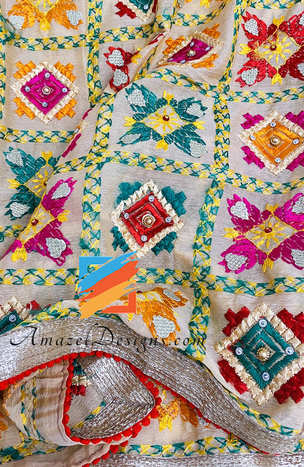 Phulkari Duppatta Kinaari Gotta a quattro lati