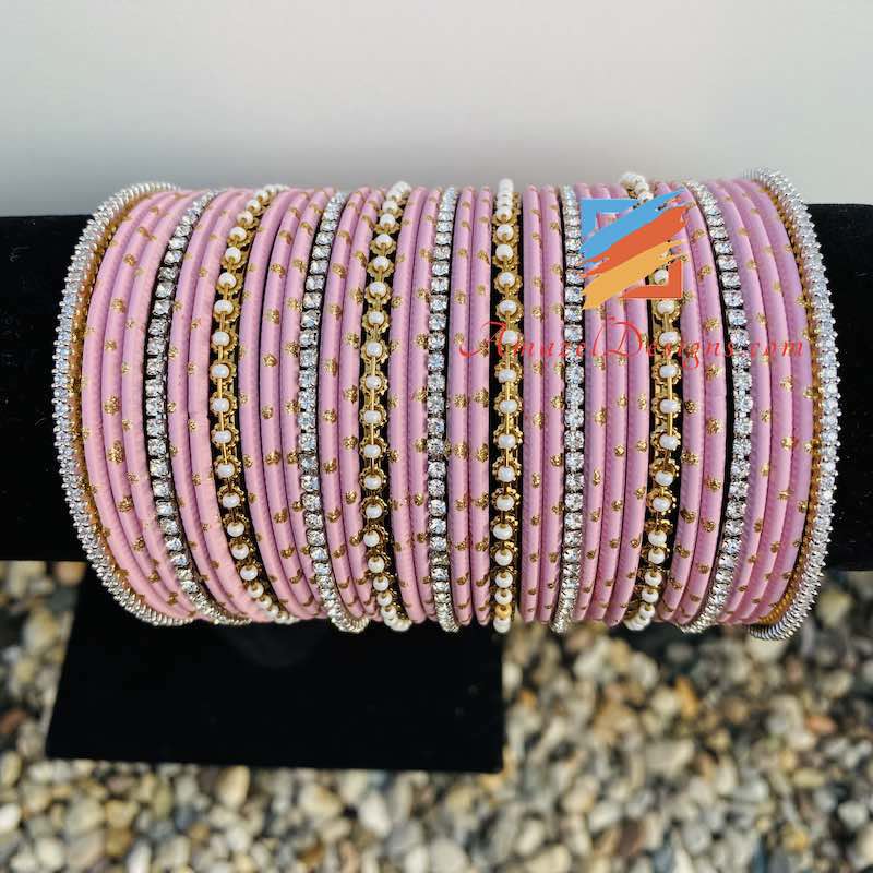 Set di braccialetti mix di pietre d'argento rosa e perle