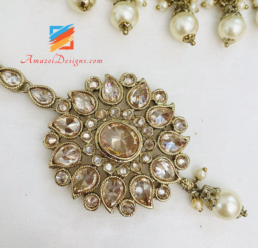 Polki-Champagner-Halskettenverdienst mit Jhumki-Tikka-Set