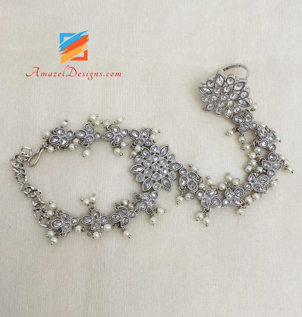 Manipolo in argento Polki con perline bianche