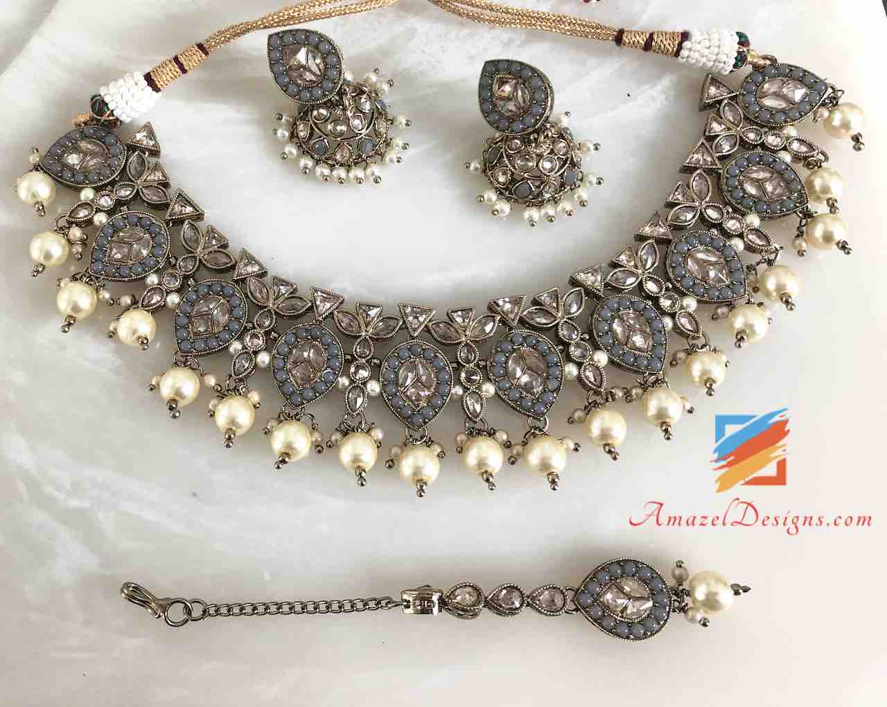 Collana Polki grigia e piccolo set Jhumki Tikka