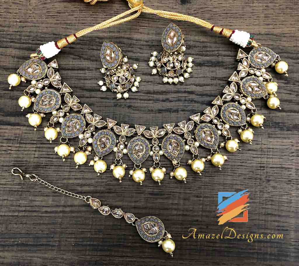 Collana Polki grigia e piccolo set Jhumki Tikka