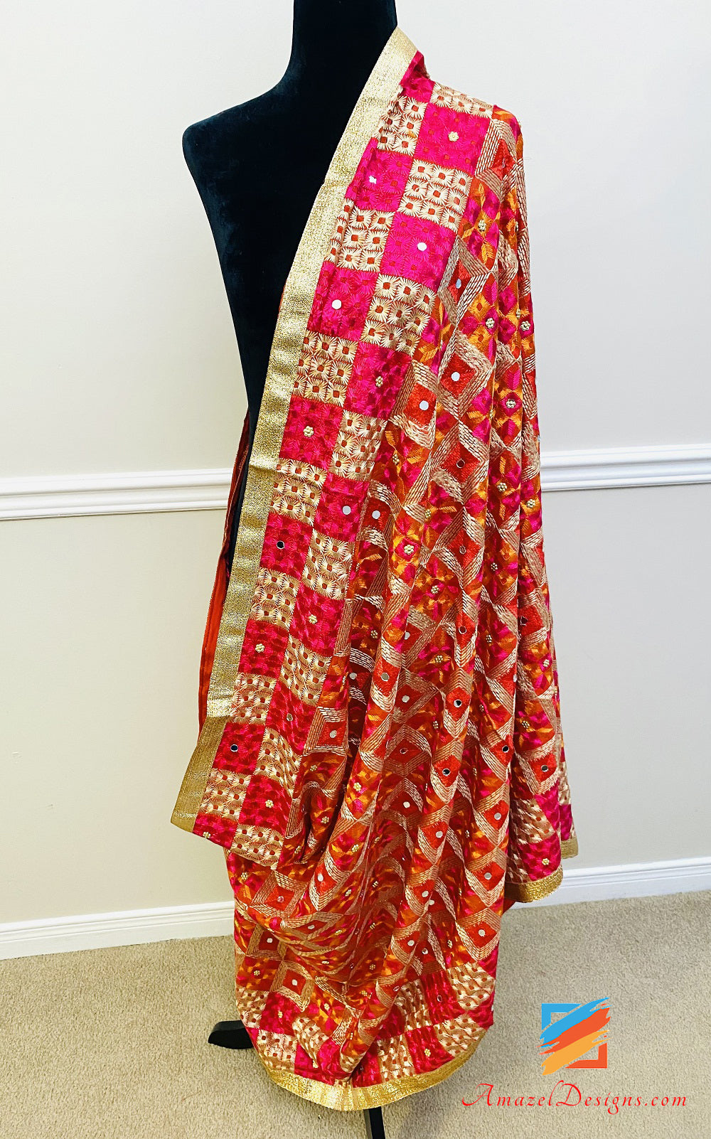 Rote Magenta Sheesha Phulkari mit Rand