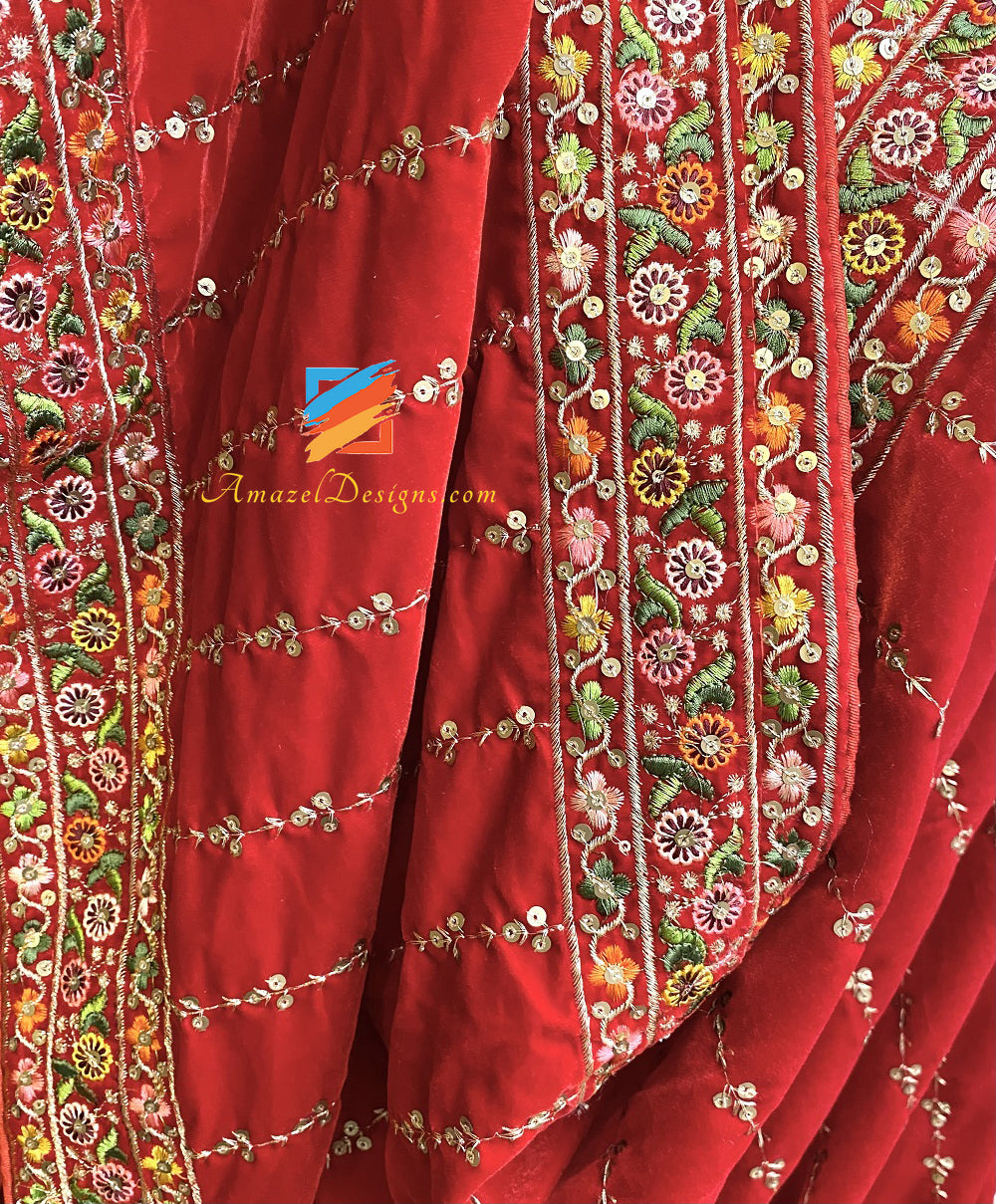 Scialle in velluto Sitara Tilla con bordo multiplo rosso