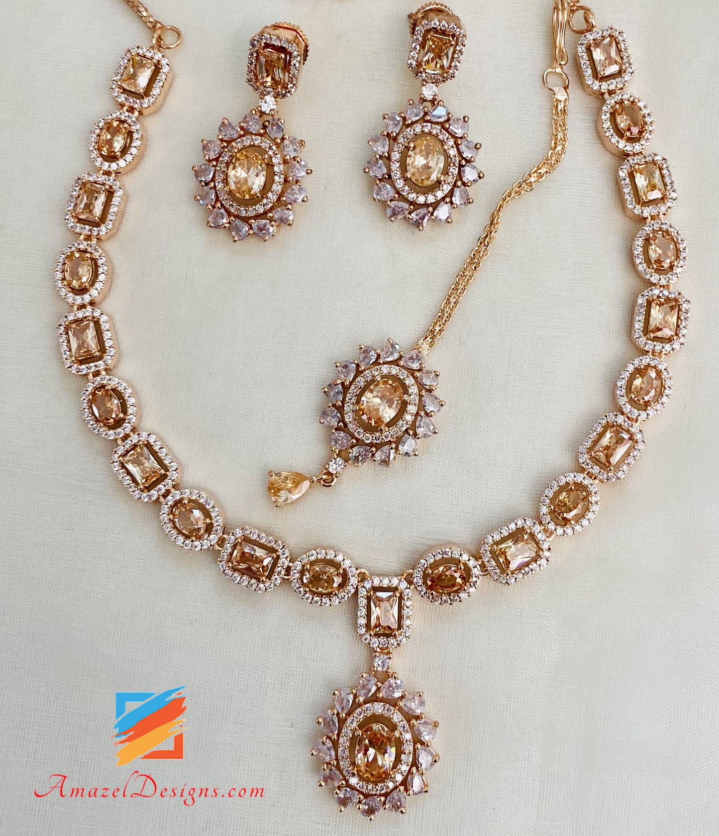 Tikka-Set mit Halskette und Ohrringen aus Roségold mit amerikanischen Diamanten