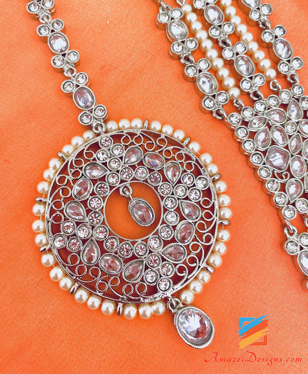 Set di orecchini Tikka con collana lunga Rani Haar in argento con polki e pietre