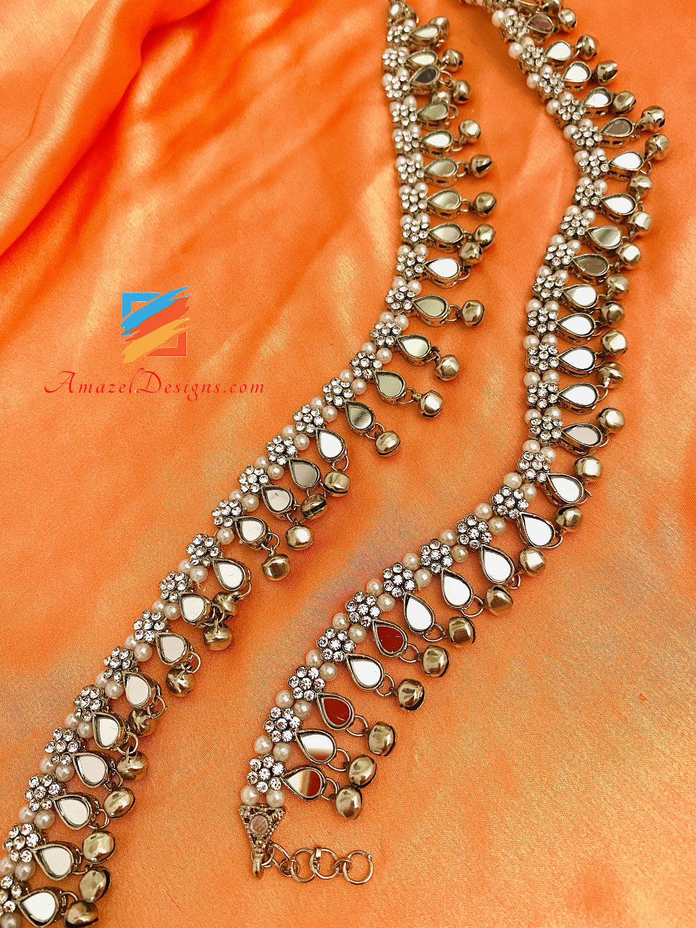 Silberner Spiegelstein-Blumen-Payal