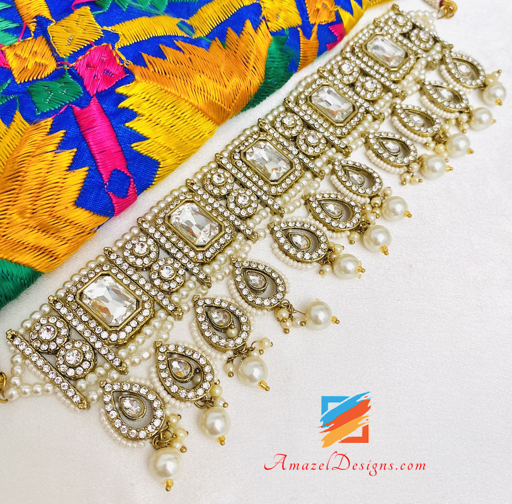 Stone Choker Necklace Earrings Tikka Passa Set