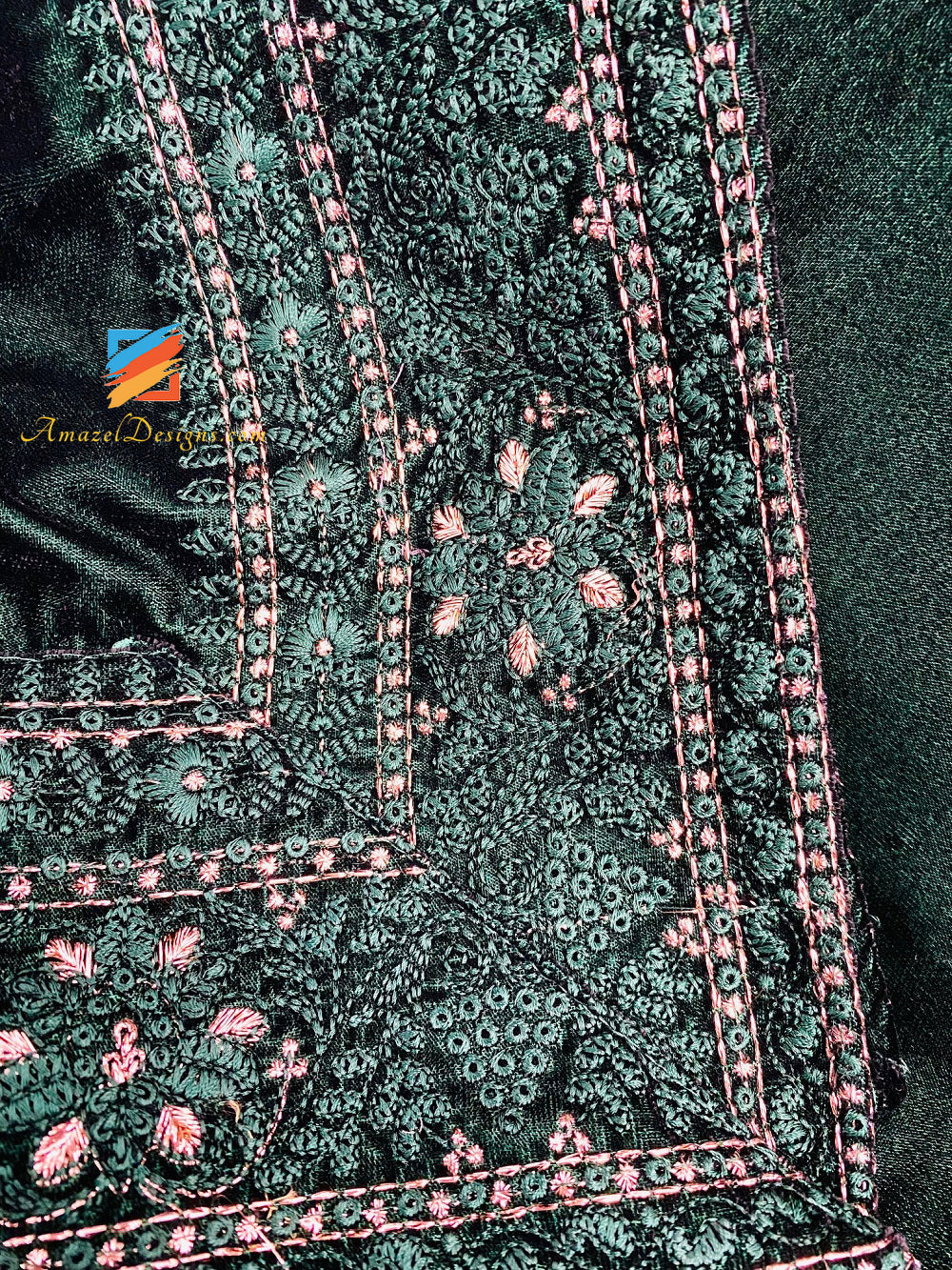 Scialle in velluto verde Tilla Thread