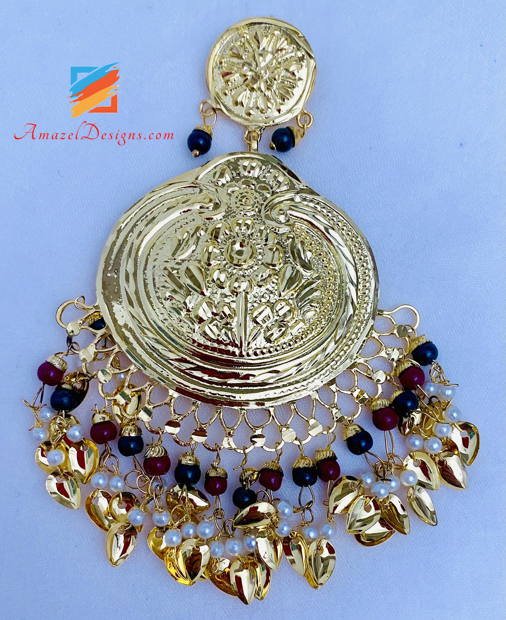 Traditionelles Pippal Patti Super Lightweight Golden mit grün kastanienbraunen Perlen Ohrringe Tikka Set
