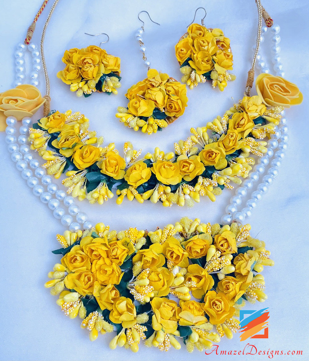 Yellow Flower Choker Necklaces With White Pearls