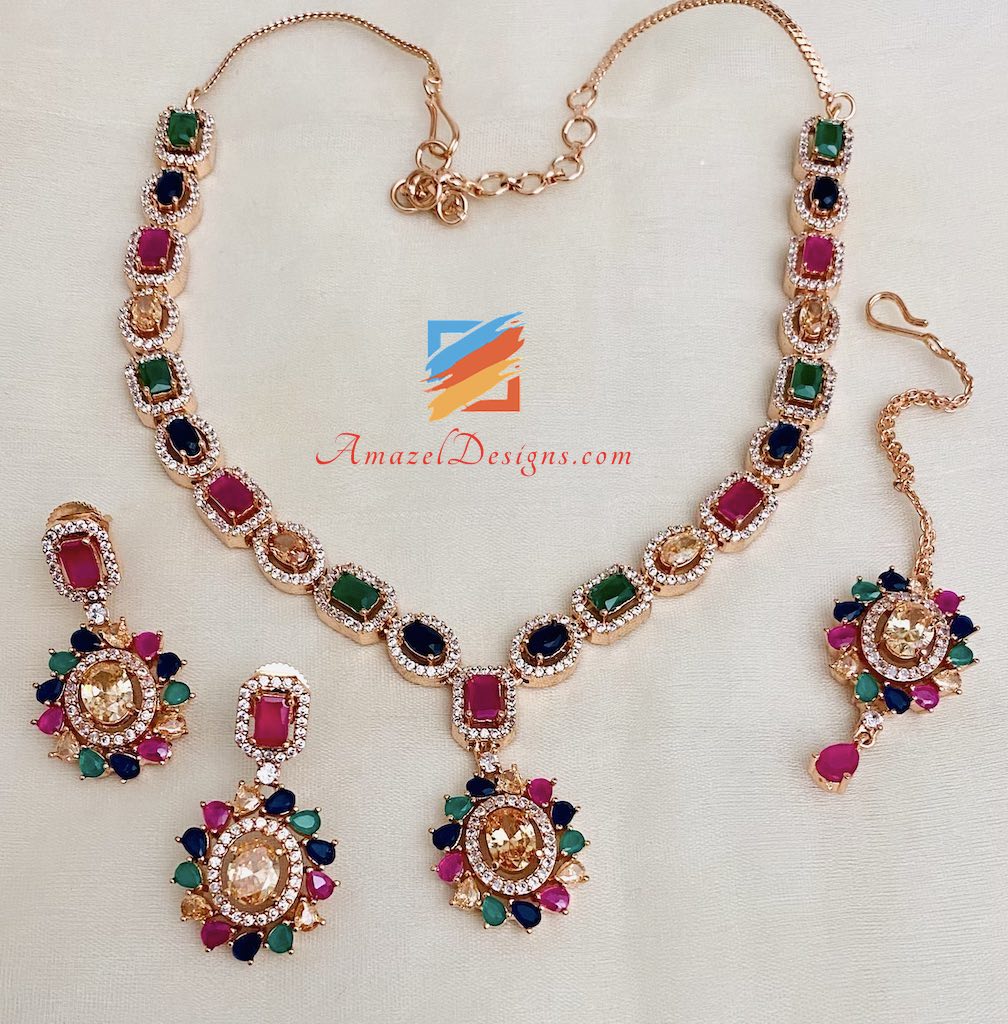 Tikka-Set mit mehrfarbigen Halsketten und Ohrringen mit amerikanischem Diamant 