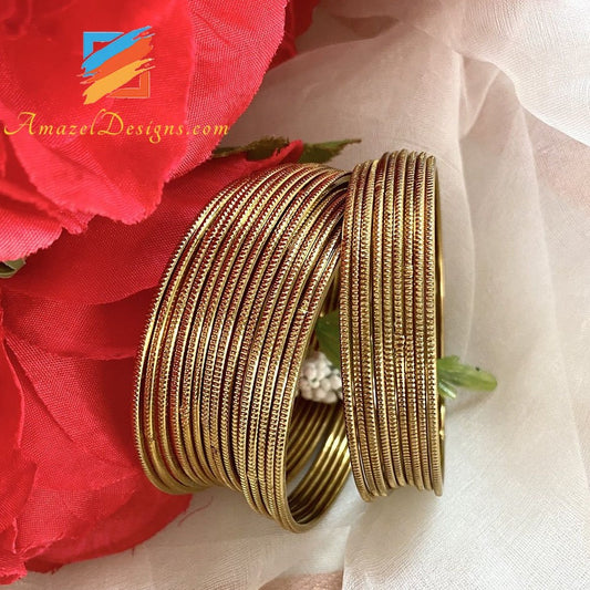 Antique Metal Bangle Set Golden