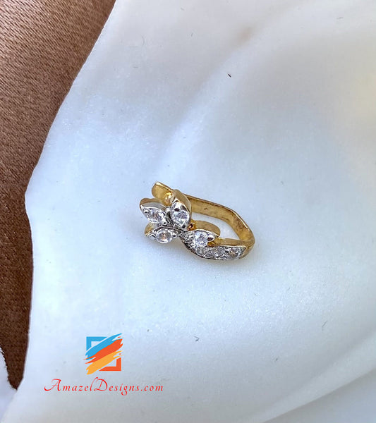 Clip su anello al naso dorato con pietra