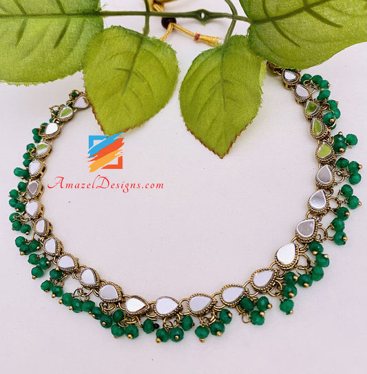 Einreihige Halskette mit smaragdgrünem Spiegel 
