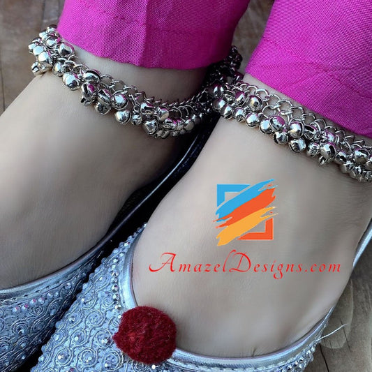 Full Of Ghungroo Bunches Silver Payal