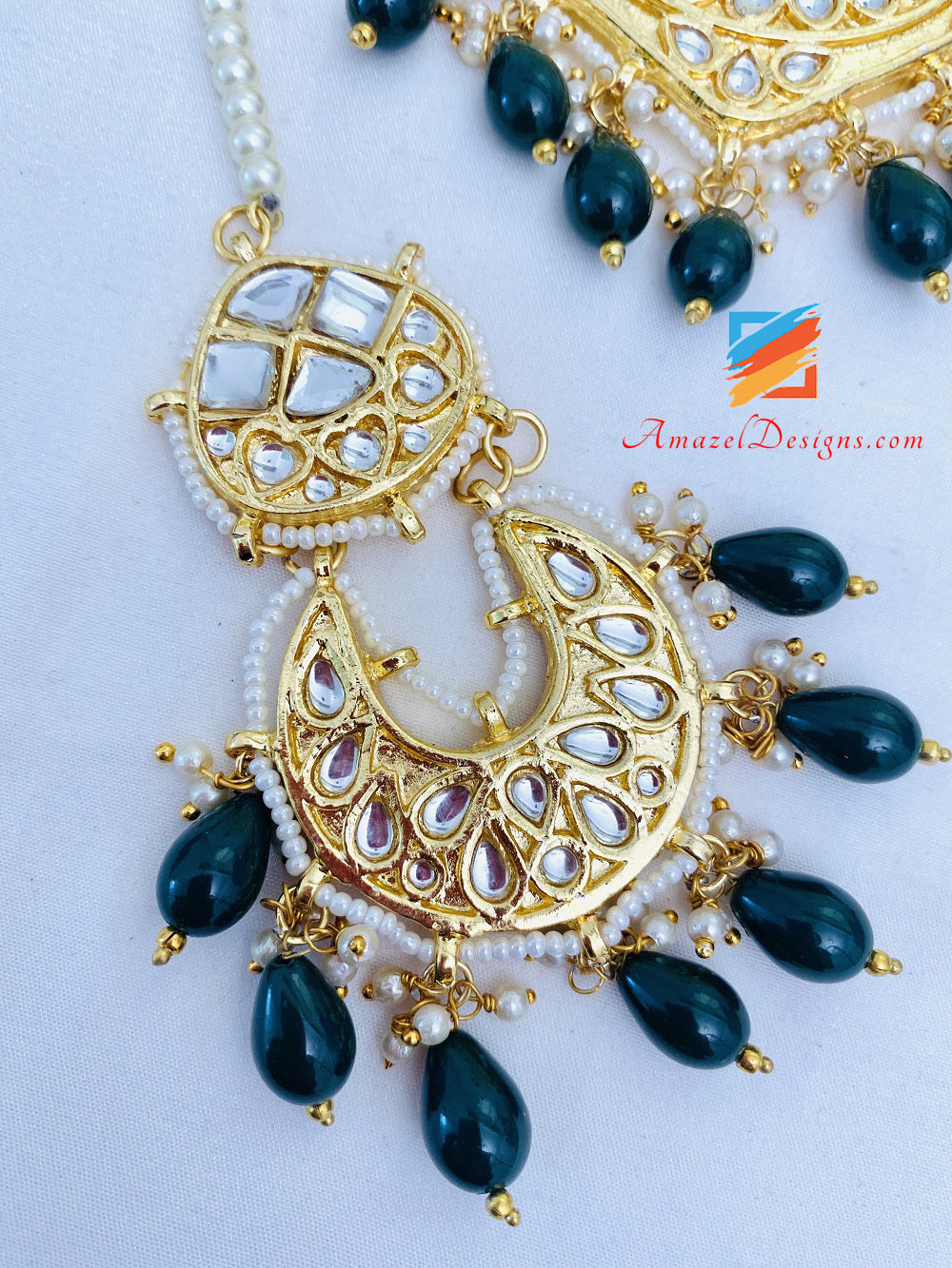 Golden Green Kundan Pendant Necklace Earrings Tikka Set